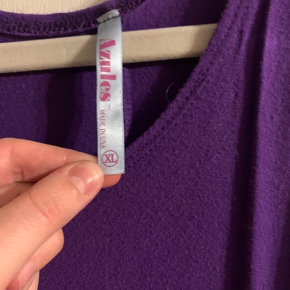 Shirt - Picture 2 of 3